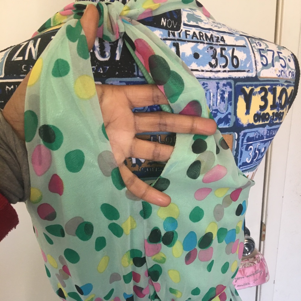 🚨 5/$20 Adorable multi-color polka dot green dress - Picture 3 of 13